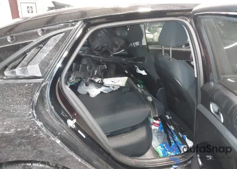 2021 Kia K5 Lxs z USA, uszkodzony, nr VIN 5XXG14J26MG004528